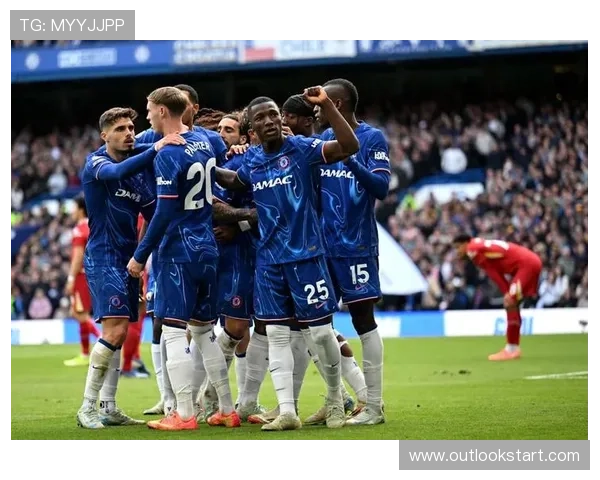 切尔西阵容豪华却难显整体性,人多势众反显配合松散 切尔西阵容豪华却难显整体性,人多势众反显配合松散