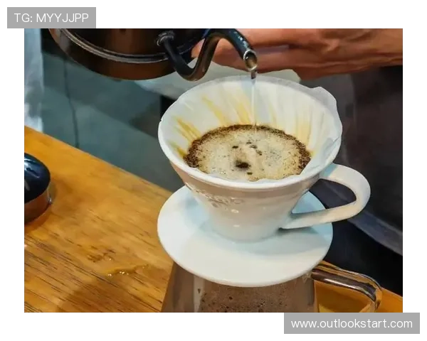 姚明退役后住上海老洋房，早餐吃三明治配手冲咖啡，这生活谁懂啊